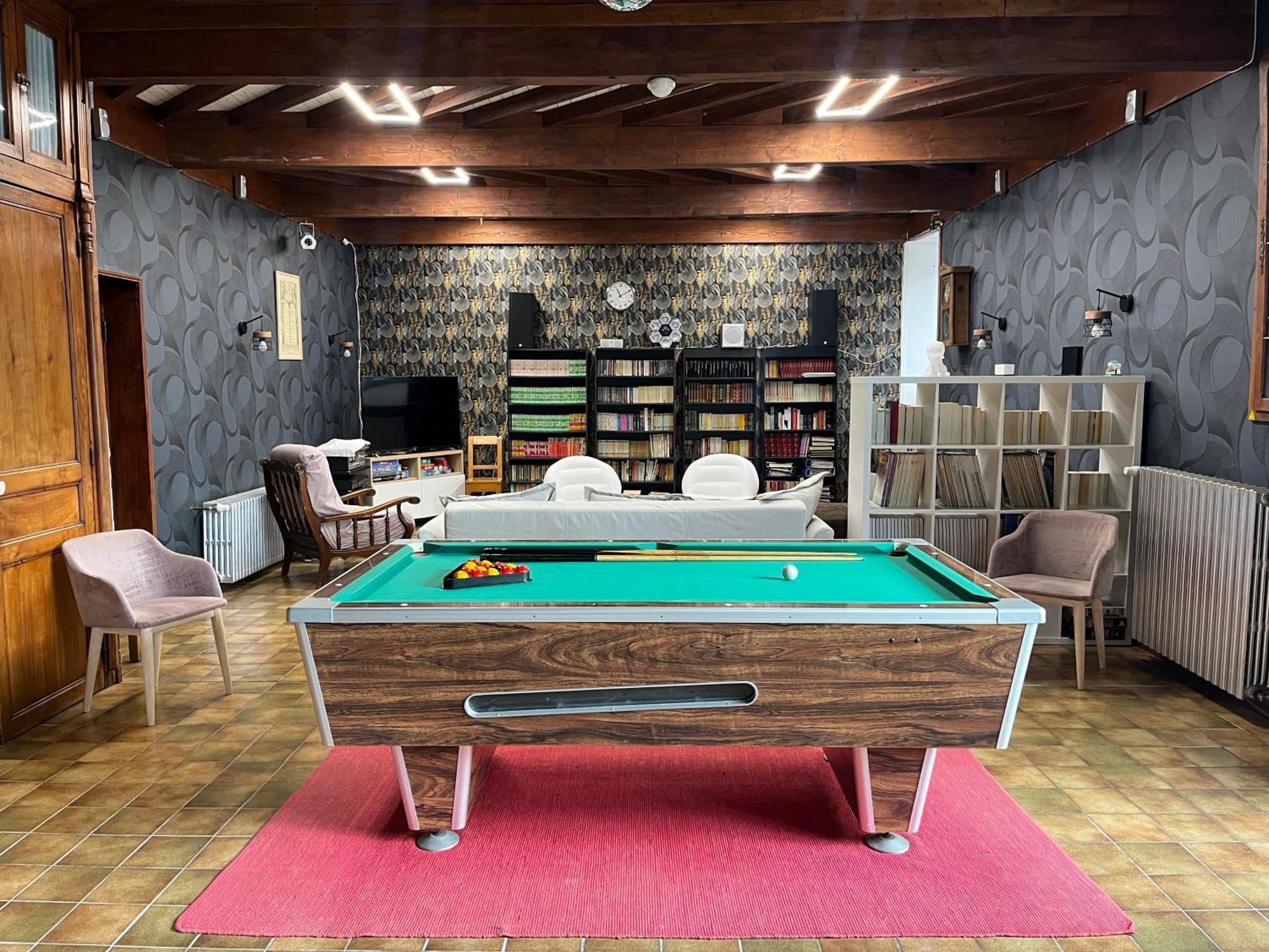 Gite-Auberge Du Pont De Lanau Neuveglise Ngoại thất bức ảnh